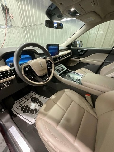 2023 Lincoln Aviator Standard Premium