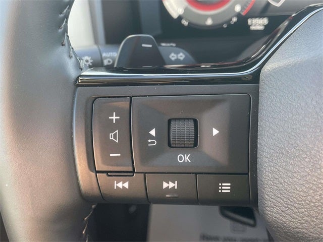 2025 Nissan Rogue SL