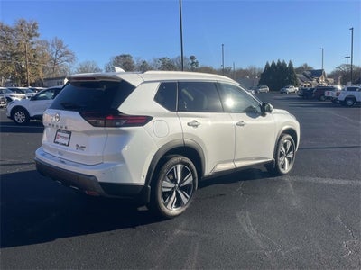 2025 Nissan Rogue SL