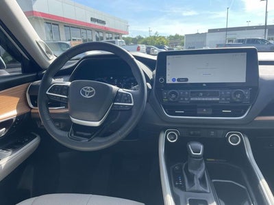2025 Toyota Grand Highlander Limited