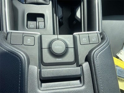 2025 Toyota Grand Highlander Hybrid Nightshade Edition