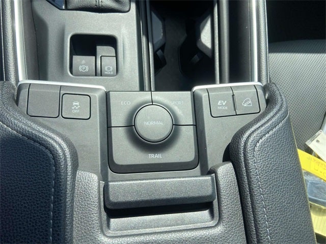 2025 Toyota Grand Highlander Hybrid Nightshade Edition