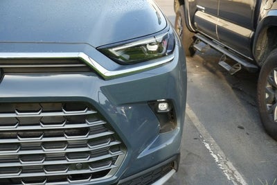 2026 Toyota Grand Highlander Hybrid MAX Platinum