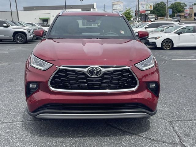 2026 Toyota Highlander Hybrid Platinum