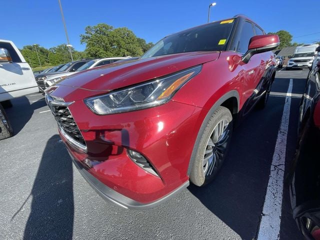 2021 Toyota Highlander Hybrid Platinum