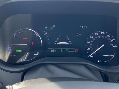 2025 Toyota Sienna LE 8 Passenger