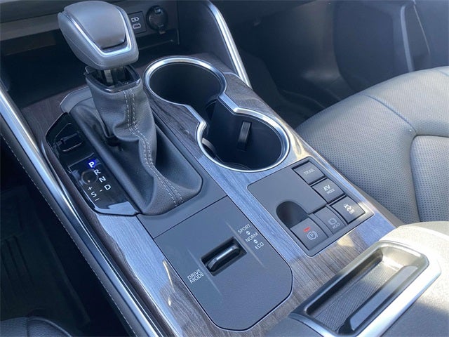 2025 Toyota Highlander Hybrid Limited