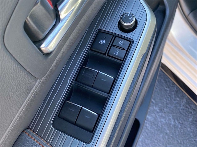 2021 Toyota Sienna XSE 7 Passenger