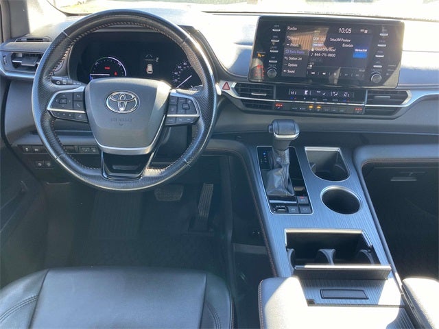 2021 Toyota Sienna XSE 7 Passenger