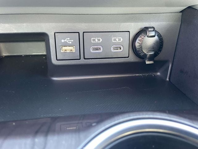 2023 Toyota Highlander Hybrid Limited