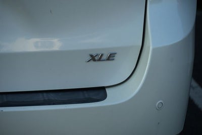 2015 Toyota Sienna XLE 8 Passenger