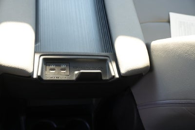 2025 Toyota Sienna XLE 8 Passenger