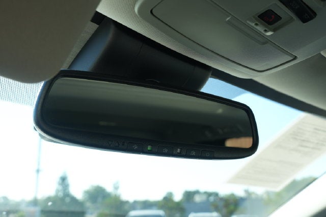 2025 Toyota Sienna XLE 8 Passenger