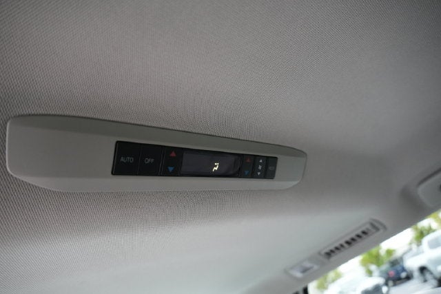 2024 Toyota Sienna XLE 8 Passenger
