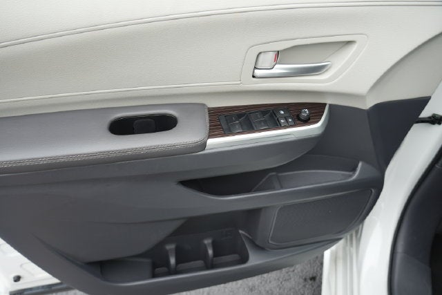 2024 Toyota Sienna XLE 8 Passenger
