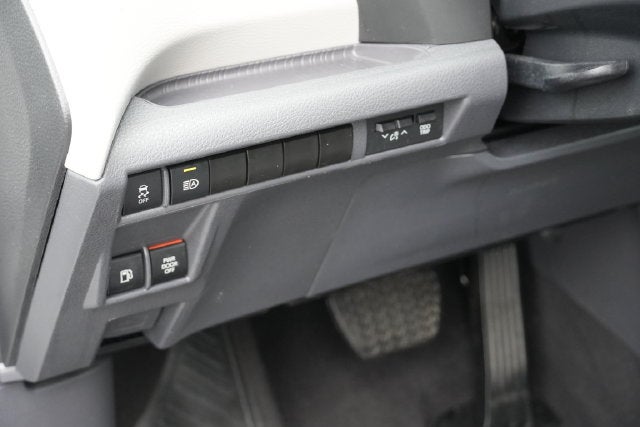 2024 Toyota Sienna XLE 8 Passenger