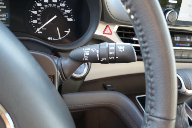 2023 Toyota Sienna XLE 8 Passenger