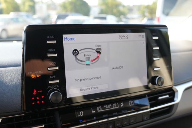 2023 Toyota Sienna XLE 8 Passenger