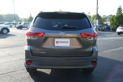 2017 Toyota Highlander LE