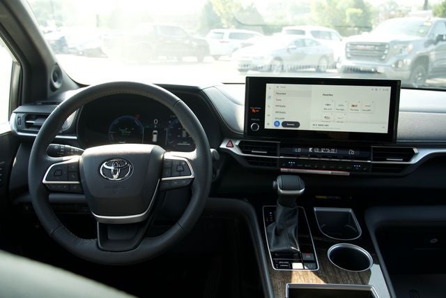 2026 Toyota Sienna Limited 7 Passenger