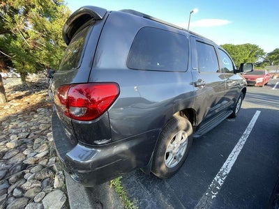 2016 Toyota Sequoia SR5 5.7L