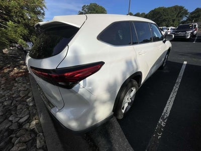 2021 Toyota Highlander LE