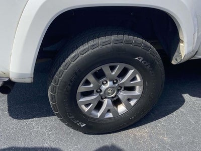 2017 Toyota Tacoma SR5 V6