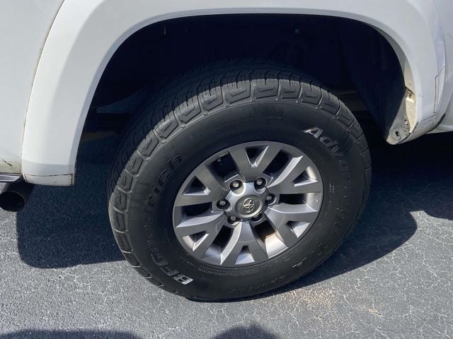 2017 Toyota Tacoma SR5 V6