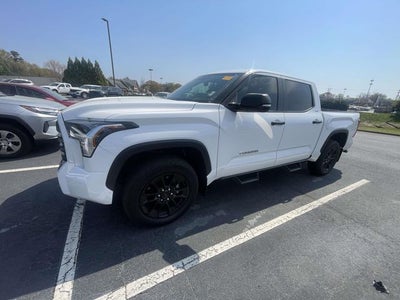2024 Toyota Tundra SR5