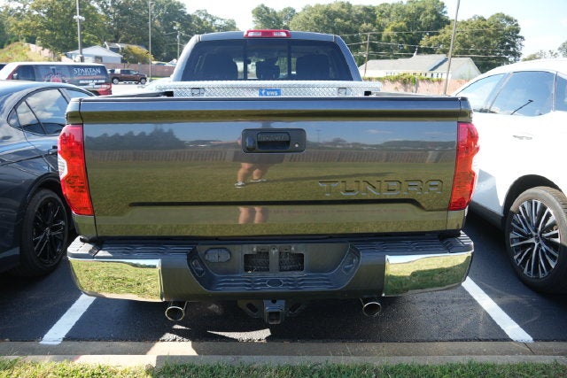 2018 Toyota Tundra SR5