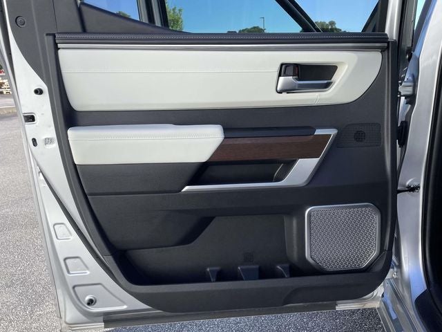 2024 Toyota Tundra Hybrid Capstone