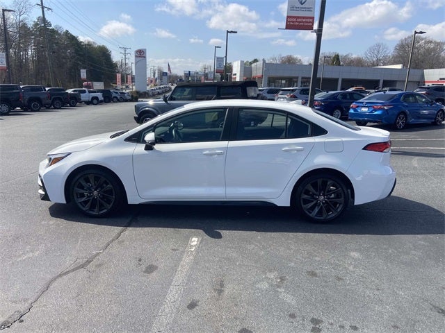 2025 Toyota Corolla SE