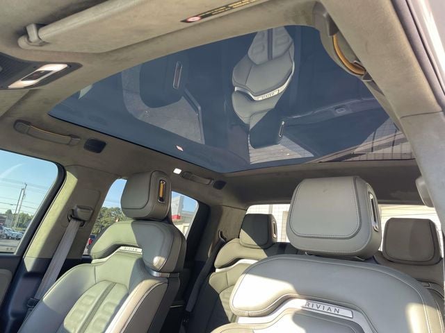 2022 Rivian R1T Adventure