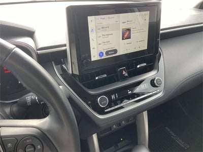 2025 Toyota Corolla Cross XLE