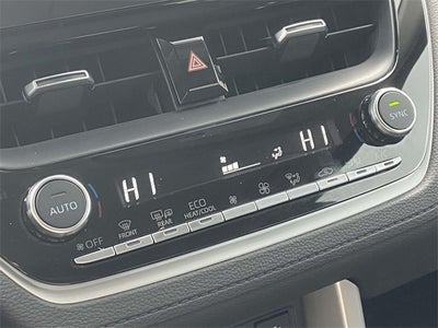 2025 Toyota Corolla Cross XLE