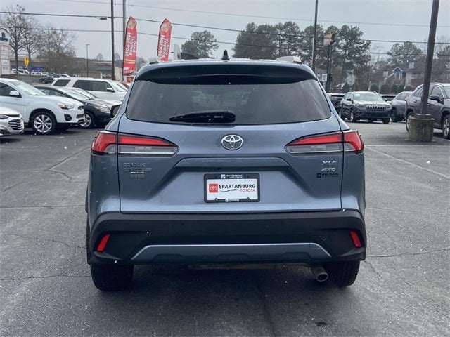 2025 Toyota Corolla Cross XLE