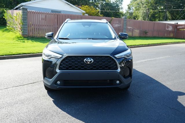 2025 Toyota Corolla Cross XLE