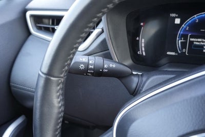 2025 Toyota Corolla Cross XLE