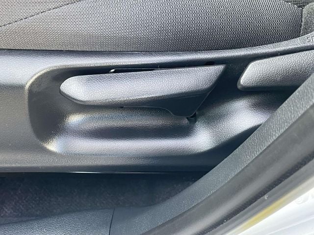 2024 Toyota Corolla Cross Hybrid SE