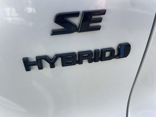 2024 Toyota Corolla Cross Hybrid SE