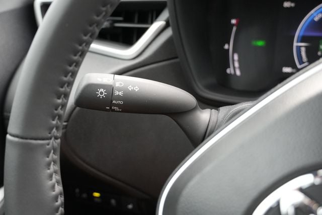 2026 Toyota Corolla Cross Hybrid SE