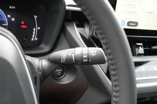 2026 Toyota Corolla Cross Hybrid SE