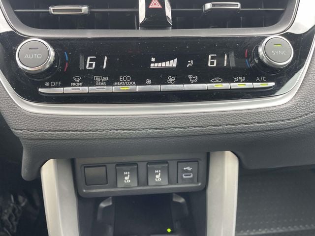 2024 Toyota Corolla Cross Hybrid XSE