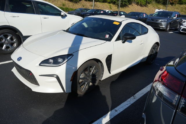 2023 Toyota GR86 Premium