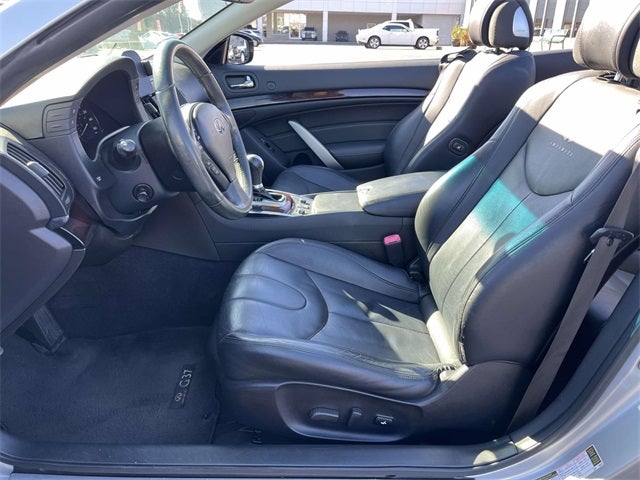 2011 INFINITI G37 Base