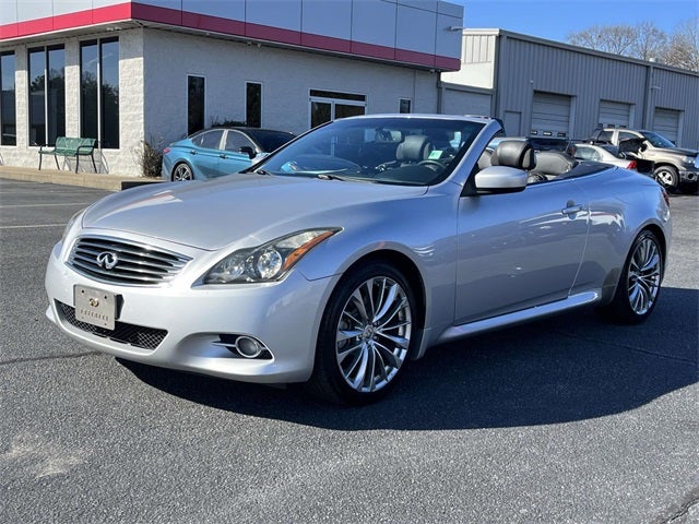 2011 INFINITI G37 Base