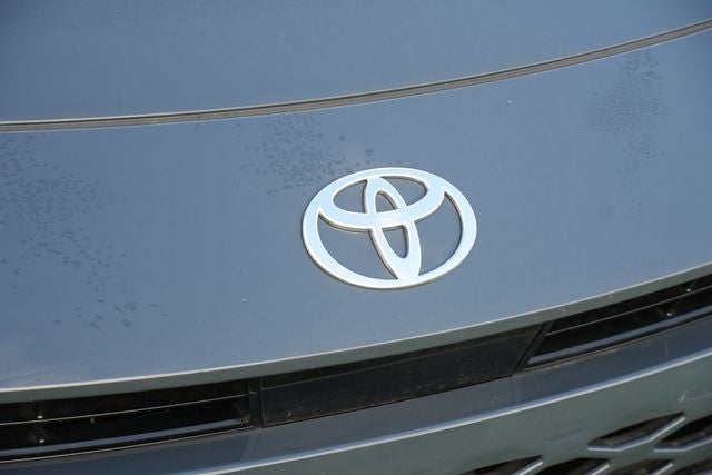 2025 Toyota Crown Signia Limited