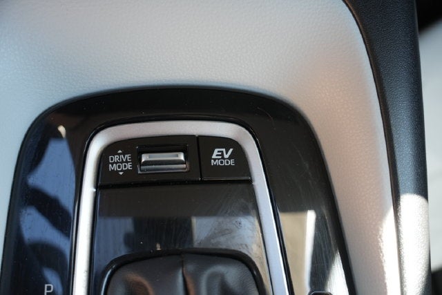 2025 Toyota Corolla Hybrid SE