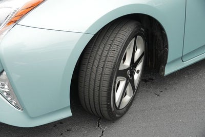 2016 Toyota Prius Four Touring