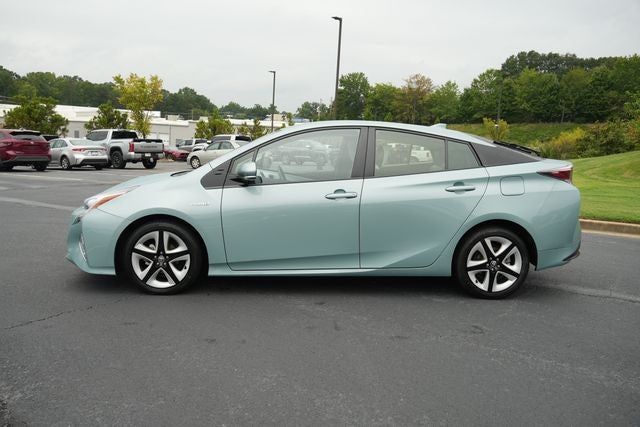 2016 Toyota Prius Four Touring
